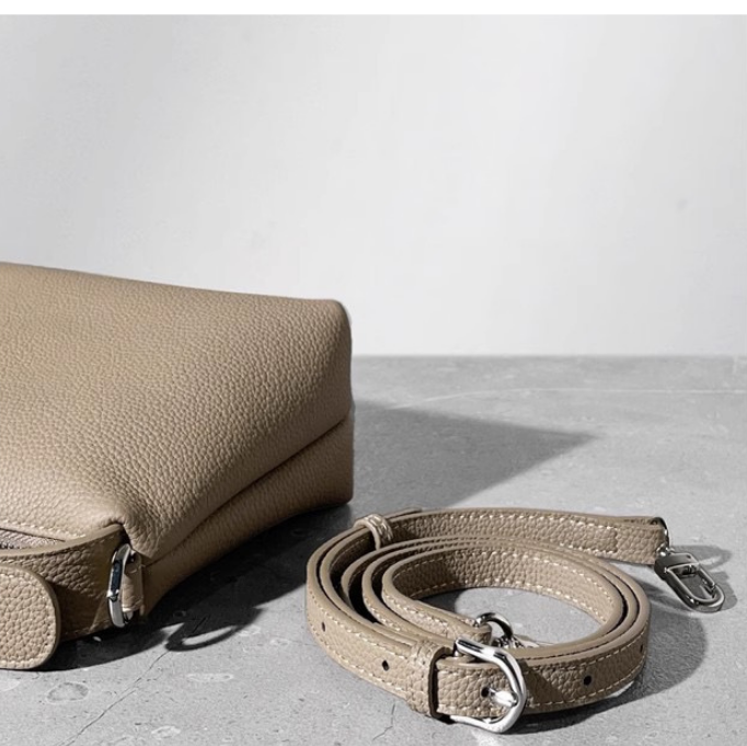 LANDON LEATHER HANDBAG