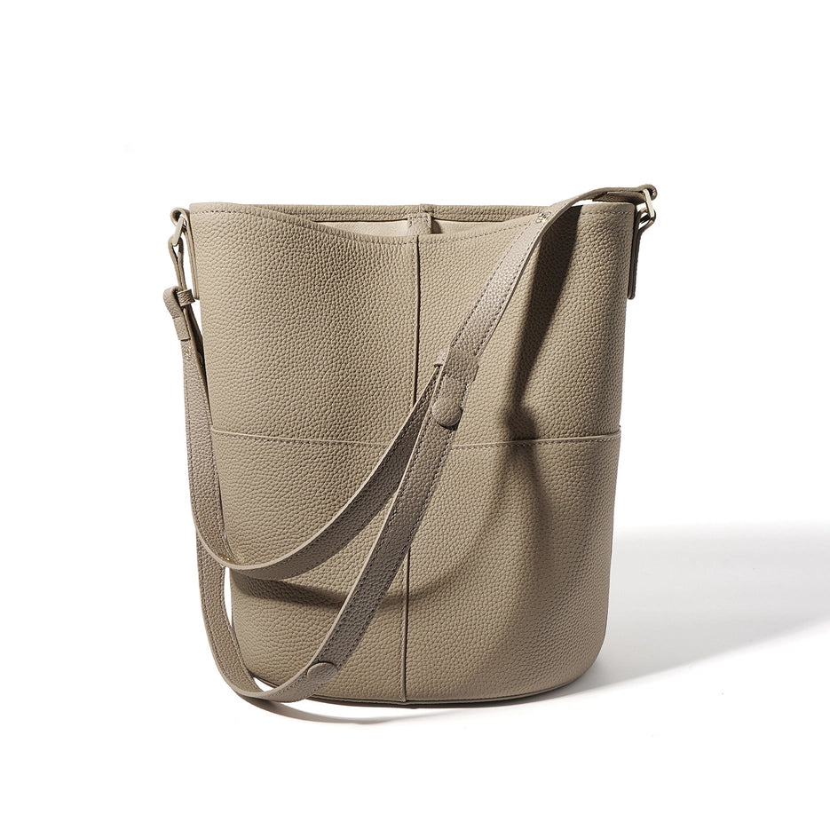 JENNI LEATHER BUCKET