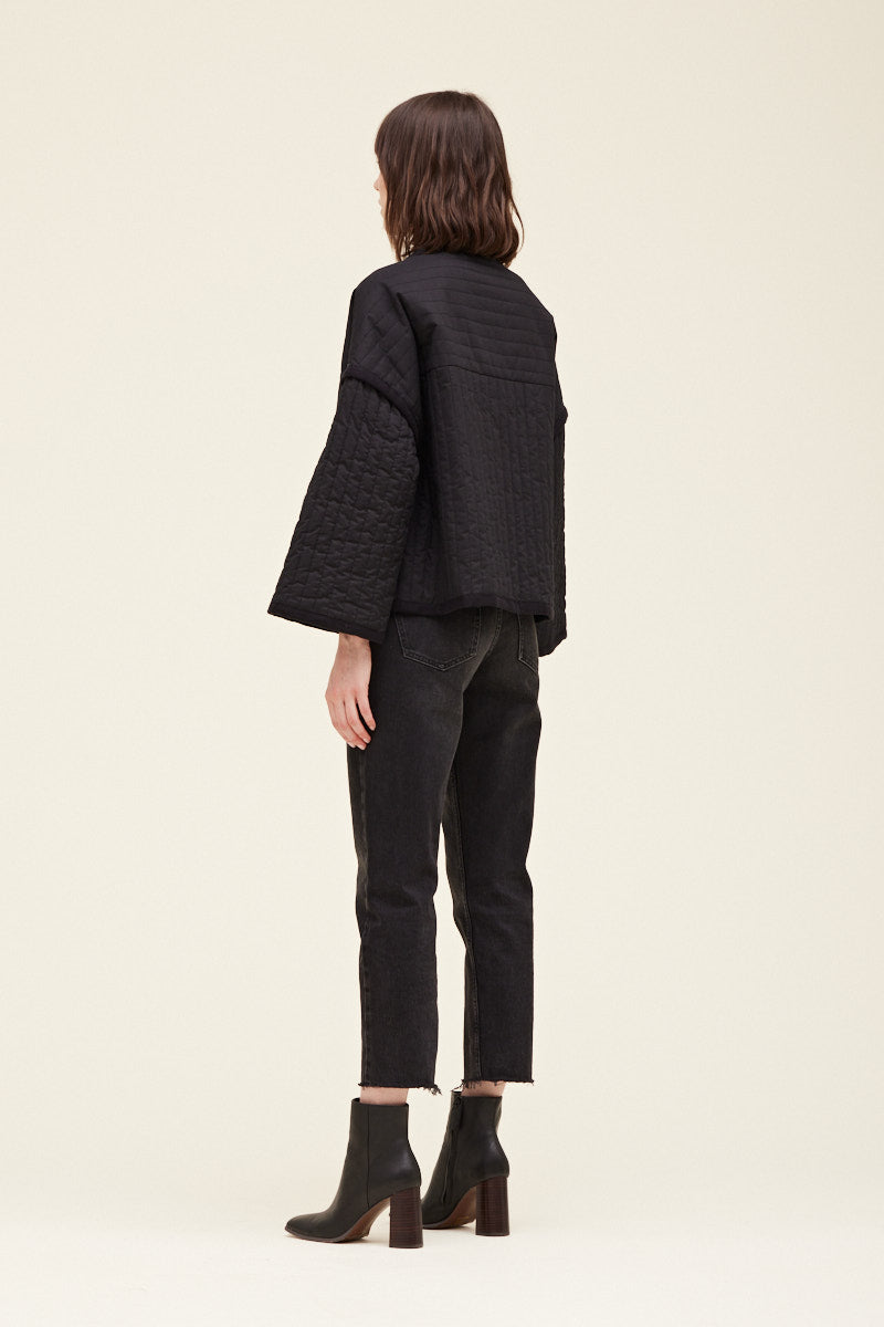 VERTICAL QUILTED JACKET