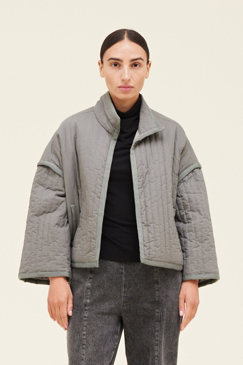 VERTICAL QUILTED JACKET